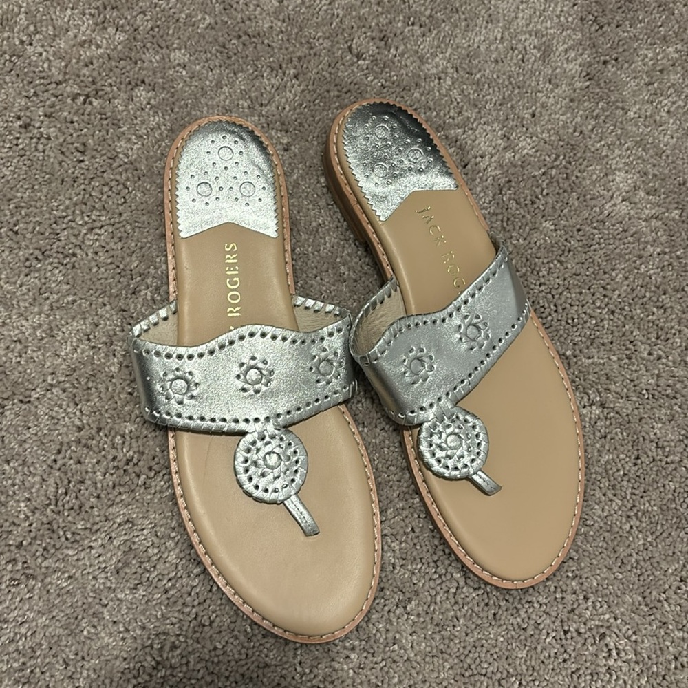 Jack Rogers Silver Sandals NWT - Picture 8 of 8